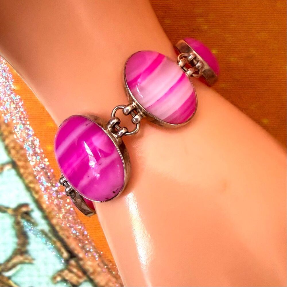 Vintage Sterling Silver Pink Banded Agate Link Bracelet Toggle Clasp